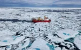 Повреда остави британските ВМС без единствения им ледоразбивач