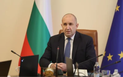Зимата идва с повече разходи: Как да планираме семейния бюджет и да спестим пари