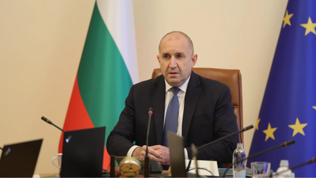 Зимата идва с повече разходи: Как да планираме семейния бюджет и да спестим пари