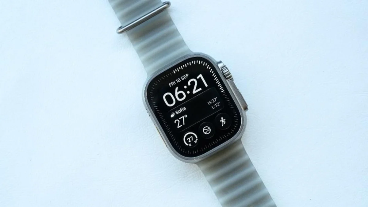 Apple Watch Ultra 4 съчетава здравината на спортен часовник със стила на ежедневен аксесоар