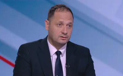 Петър Витанов: Подкрепям данъка върху свръхпечалбите, банковите такси у нас са много по-високи от европейските