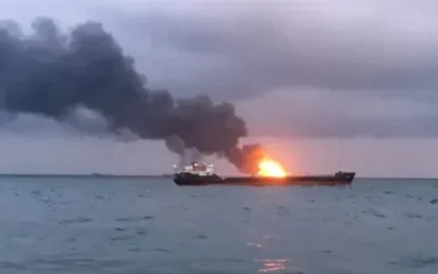 Пожар на танкер край Румъния: разследват удар от дрон