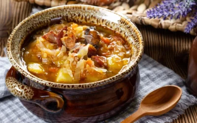 Супа с колбас за 30 минути превзема кухнята. Вкусът е като на бабината гозба