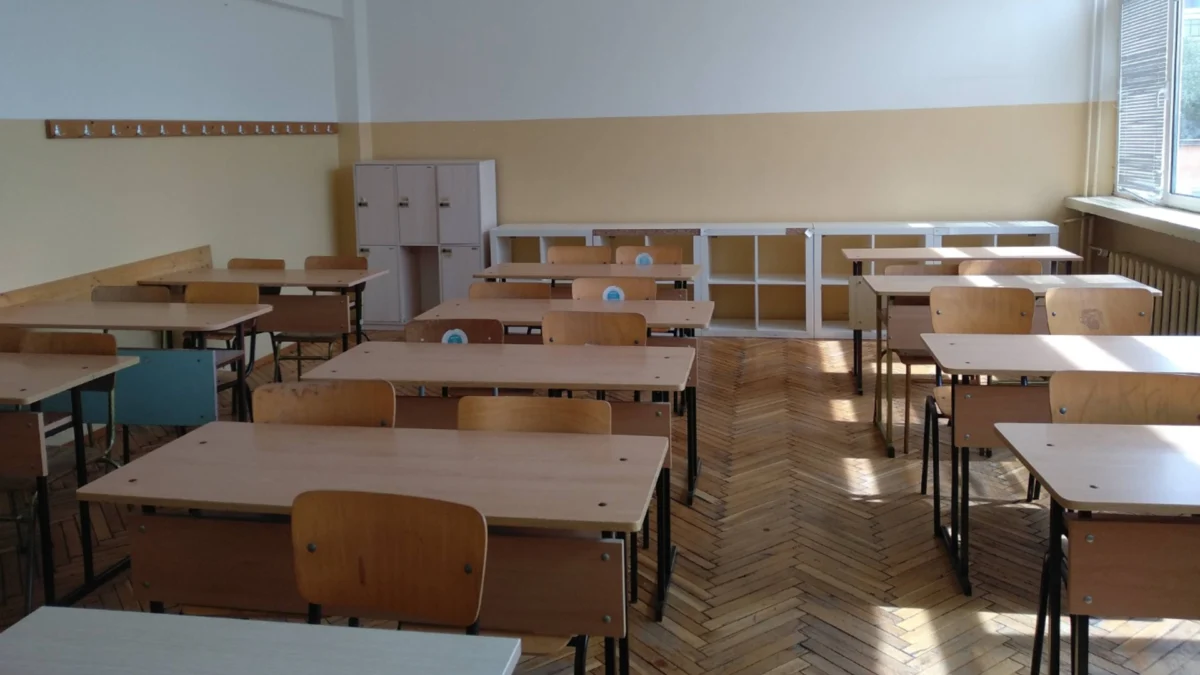 Синдикат „Образование“ предлага да няма изборни секции в училищата, а 26 октомври да е неприсъствен