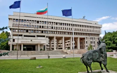 МВнР: България изрази солидарност с Румъния след пожара на танкера „Яра Джей“