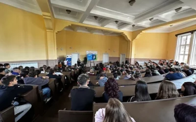 Кампанията „Не сте сами“ на Агенция „Митници“ и НАП даде старт на новата учебна година в НФСГ