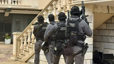След акцията в Костинброд: Разследват източване на милиони от ВиК дружество, 11 задържани (ВИДЕО+СНИМКИ)