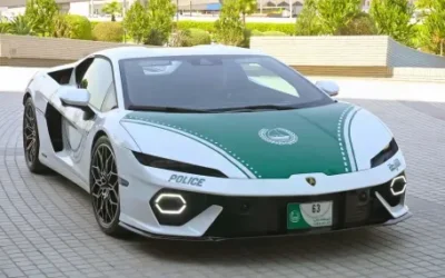 Дубайската полиция получи Lamborghini като на Фики