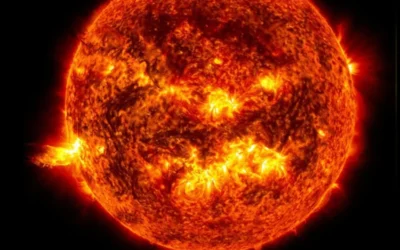 Странен обект е забелязан близо до Слънцето: Възможно ли е това да са извънземни?