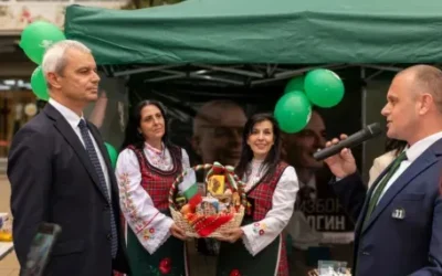 Костадинов от Асеновград: Мирът е с “Възраждане”, войната е с всички останали