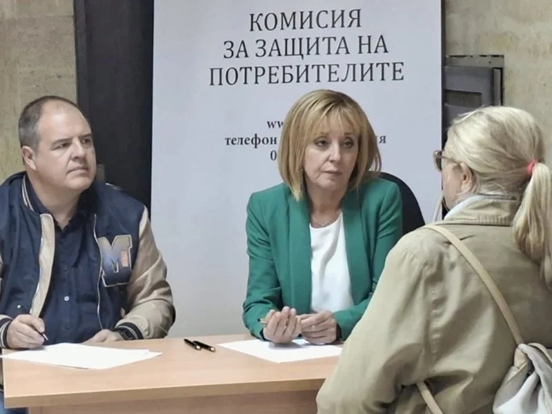 41 211 вземат заплати, за да проверяват всичко и всички, ама ефектът е 0 – без Манолова (Графика)