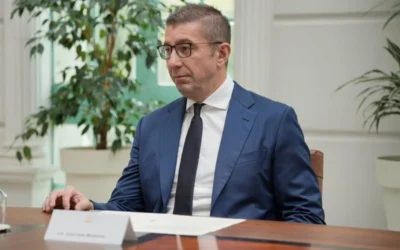 Мицкоски съвсем изтрещя! Плаши България с НАТО