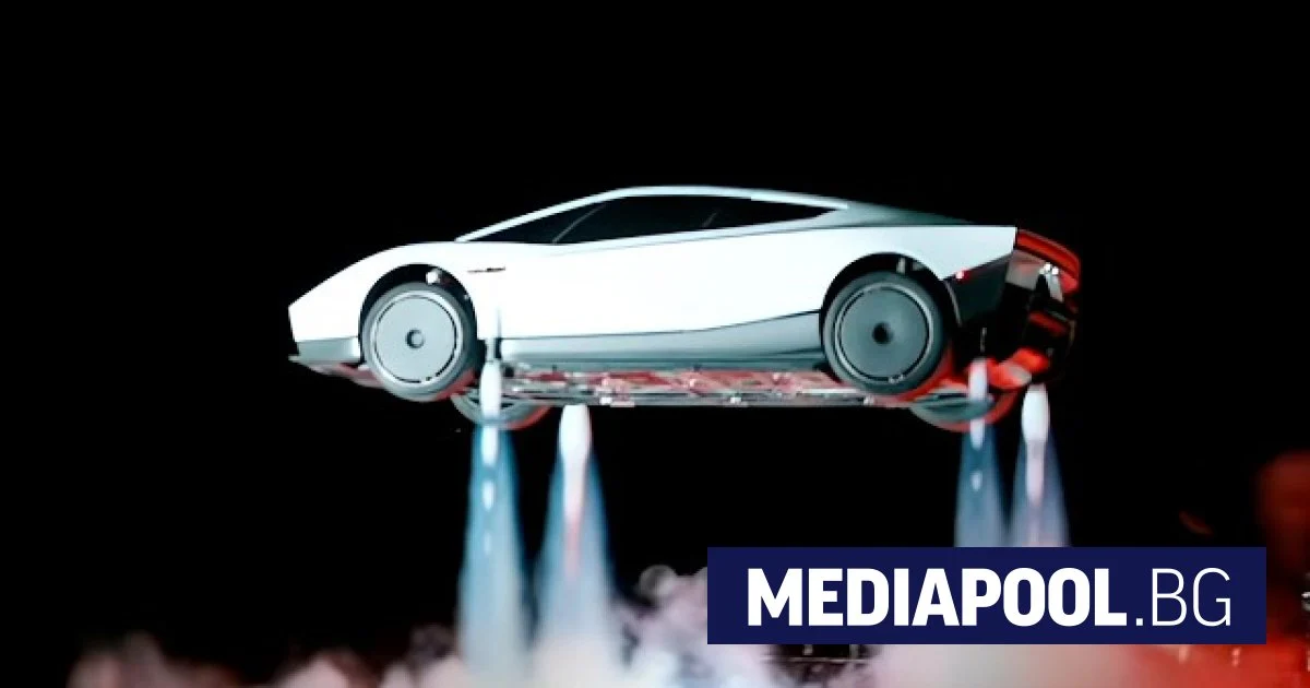 Първата летяща кола е тук: Tesla представи Roadster (ВИДЕО)