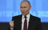 Николай Слатински: И ръчищата ѝ целуват