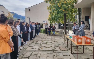 Ученици от Смолян се включиха в надпреварата „За свобода на Родопите. Проучи и намери в библиотеката и музея“