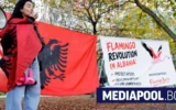 Младежките протести срещу албанския премиер ствата все по-насилствени