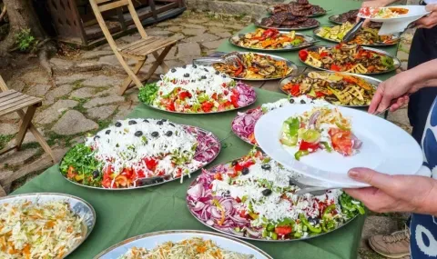 Шест български села, които пазят забравени вкусове и кулинарни традиции