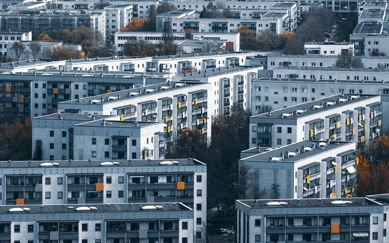 Покупката на жилище е скъпа, но все повече струва и да го притежаваш (Графика)