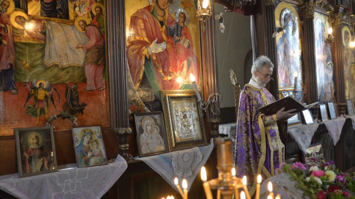 Църковен празник на 18 октомври: Забраните, които ТРЯБВА да се спазват утре