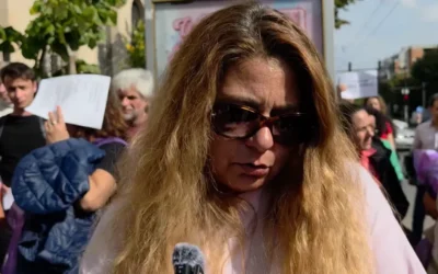 570 евро заплата изкара „Български пощи“ и Операта на протест във Варна, искат 10% увеличение
