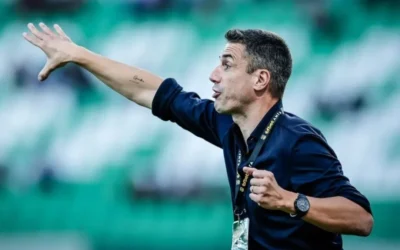 Веласкес посочи най-важното в Левски и призна за напрежение от загуба срещу Спартак Плевен