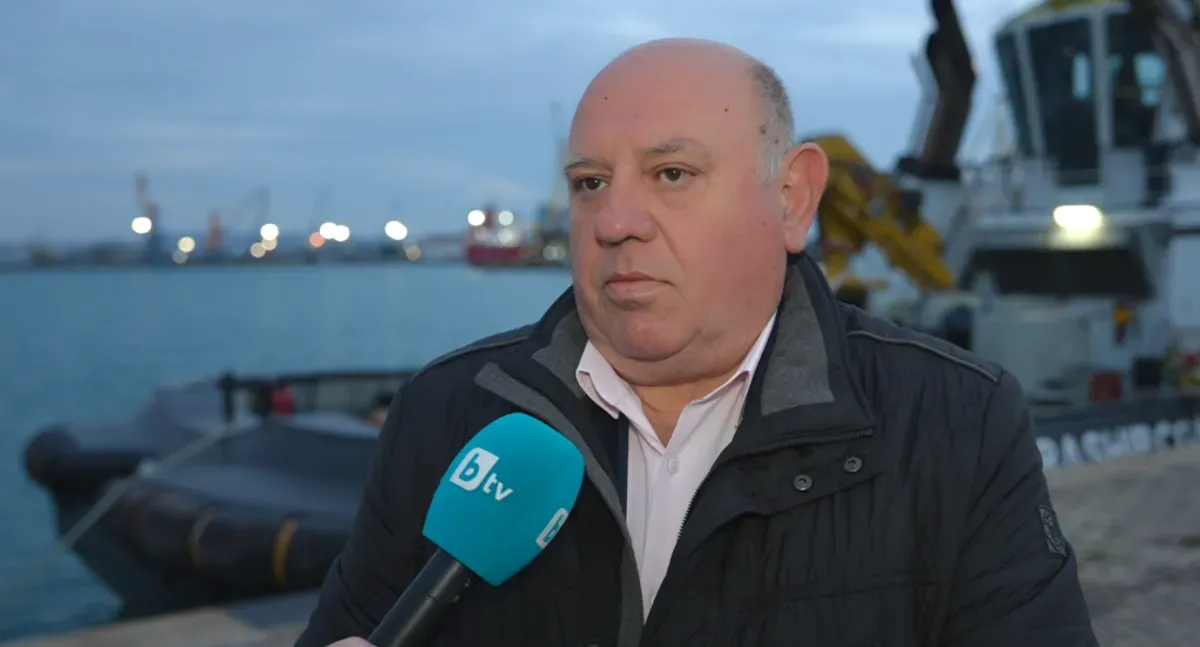 Капитан Петров: Пробойните по „Челси 3“ вероятно не са от торпедо, извършват се измервания за радиация