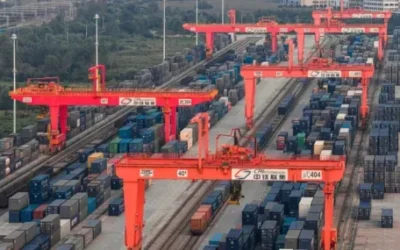 Китайската икономика расте с 4,5%, но износът има граници