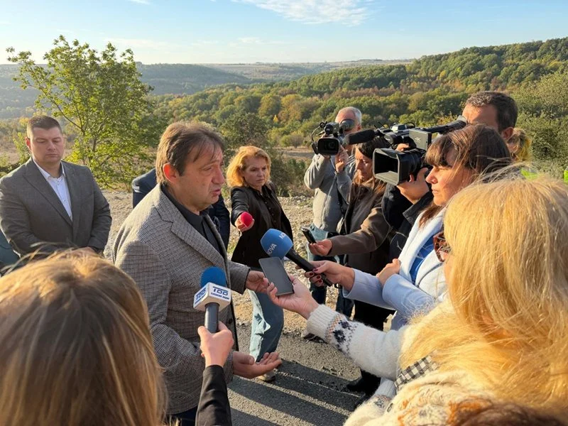 Шишков: Малките населени места трябва да имат свързаност по между си