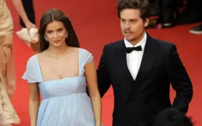 Барбара Палвин дефилира на шоуто на Victoria’s Secret 6 седмици след раждането (ВИДЕО)