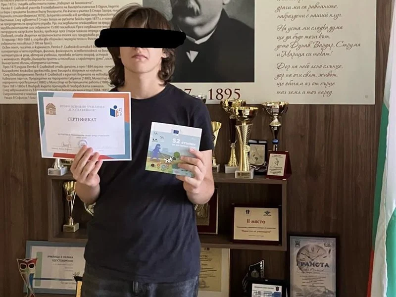 Обвиненият в убийството на майка си 14-годишен – отличник с много награди