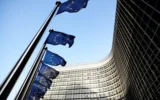 Еврокомисията отпуска 5,2 млн. евро за защита на редки лешояди в България