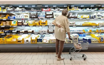 „Безочливи, нахални“: КЗП откри надценки до 141% при храните, проверява и поскъпването на горивата