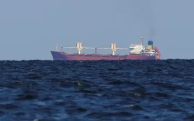 Русия нанесе удари по четири товарни кораба