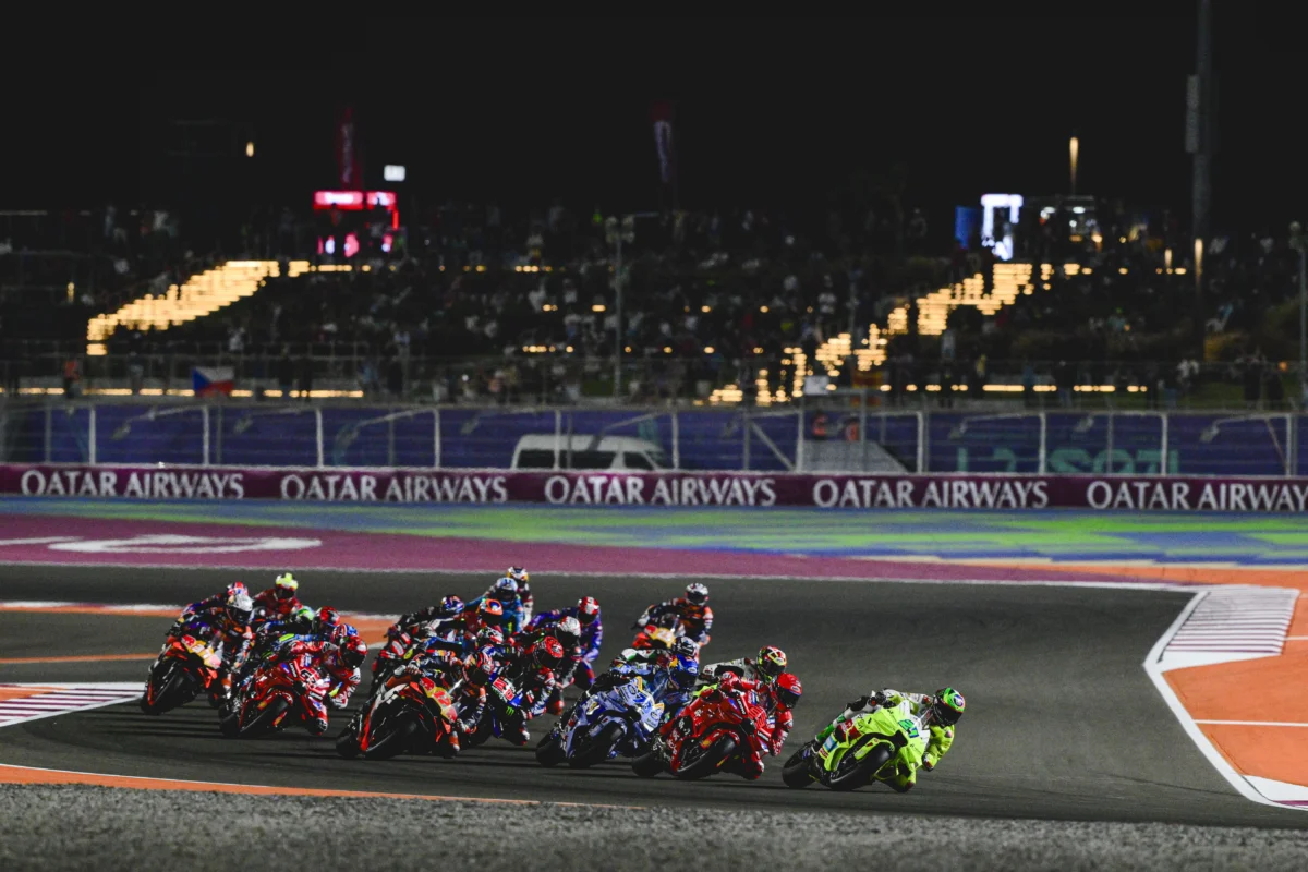 Отборите от MotoGP са били уведомени, че Гран При на Катар ще се проведе по план
