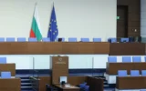 Парламентът се събира извънредно заради помилването на Огнян Атанасов