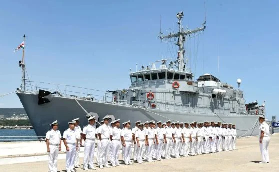 Противоминната група в Черно море ще охранява и подводната инфраструктура