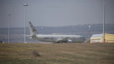 Какво може да прави военният самолет Boeing P-8A Poseidon