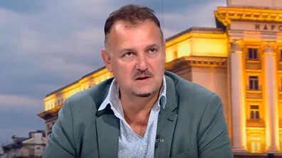 Валентин Николов: Атаките в Черно море могат да застрашат доставките на гориво за България