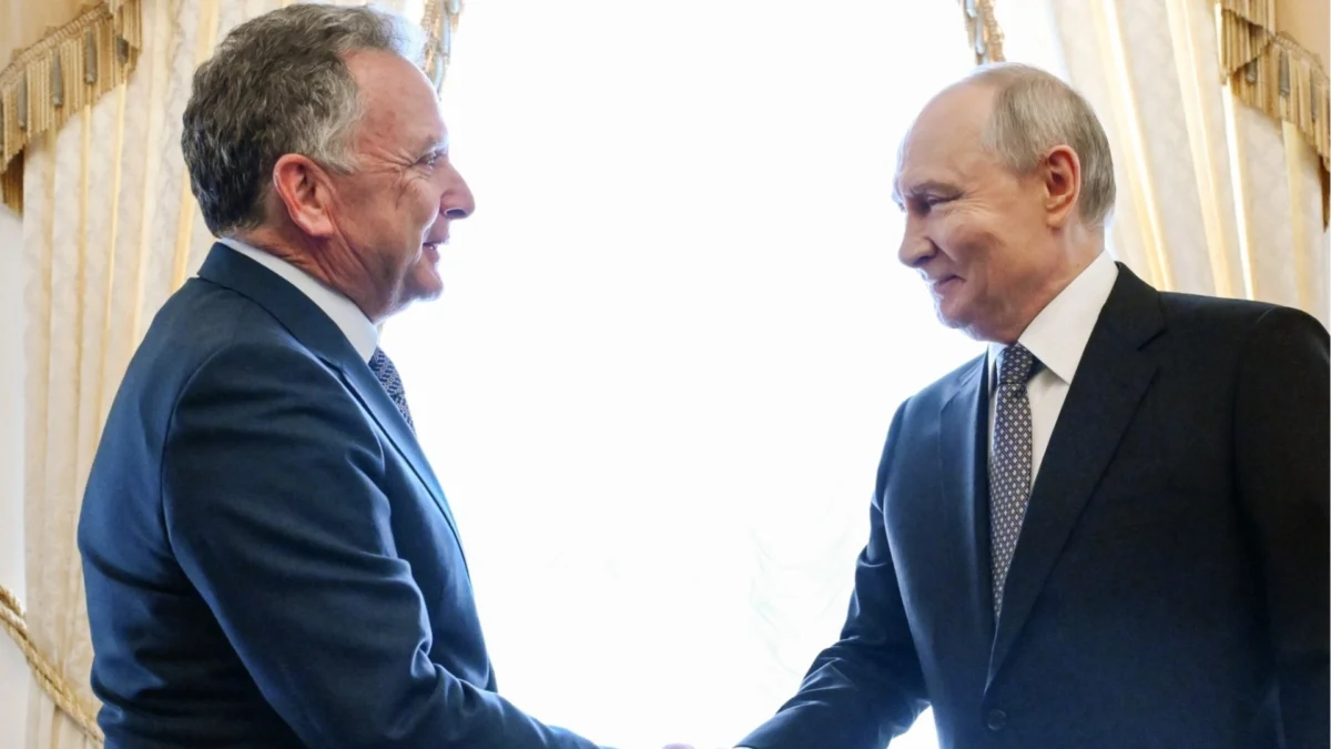 След среща №9 Путин-Уиткоф: Русия е готова за тристранни преговори другия месец, искала система за сигурност за себе си и Украйна (ВИДЕО)