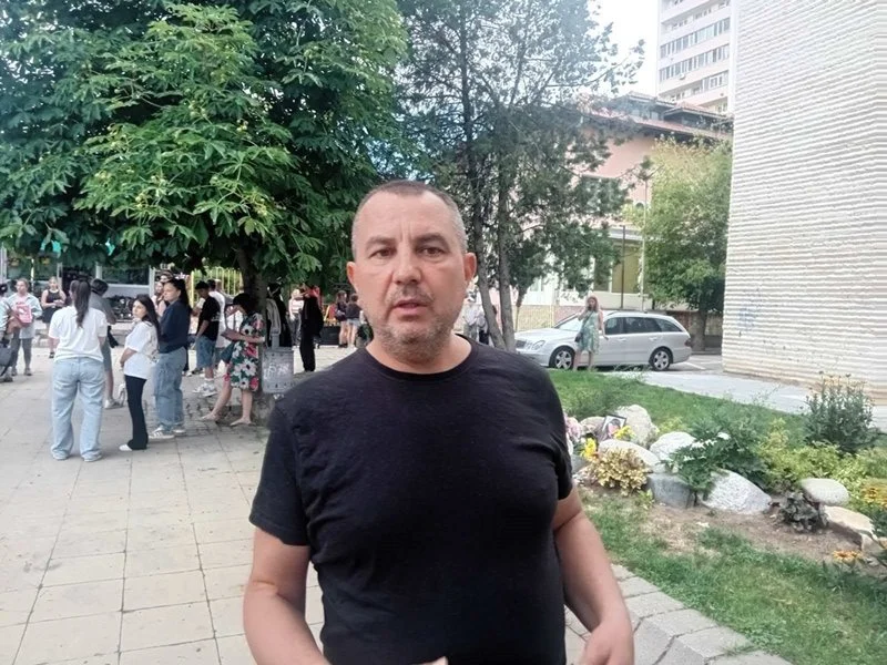 Бащата на Ивана: Дъщеря ми е убита и изхвърлена през прозореца, настоявам делото да се гледа в София