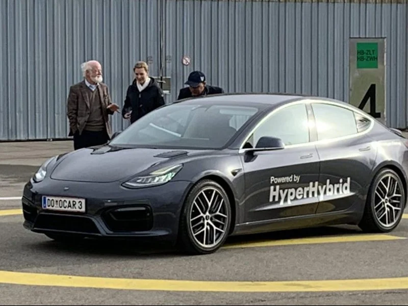 Фалира австрийска компания, монтирала бензинови двигатели на Tesla