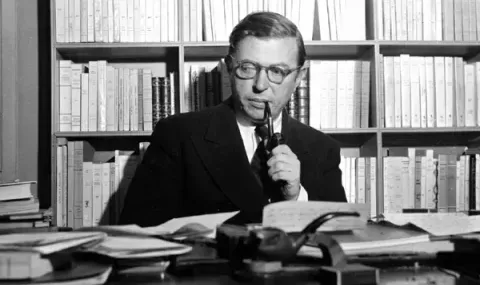 Сартр отказва Нобеловата награда за литература през 1964 г