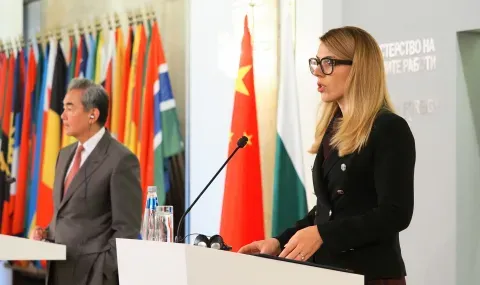 WP: Пентагонът планира шпионска програма срещу Китай