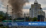 Балистични ракети удариха Киев часове след като Кремъл видя шанс за край на войната