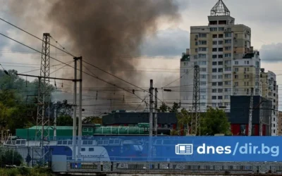 Балистични ракети удариха Киев часове след като Кремъл видя шанс за край на войната