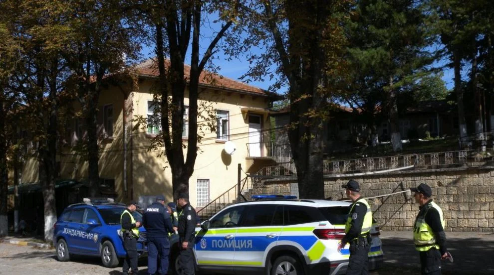 Прокуратурата в Бургас продължава да разследва кметовете на Сунгурларе и Белица