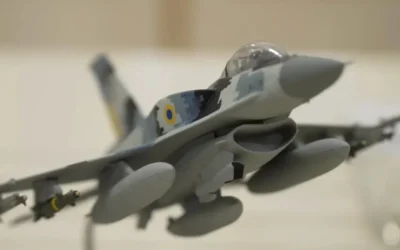 Lockheed Martin обмисля специална версия на F-16 за Украйна