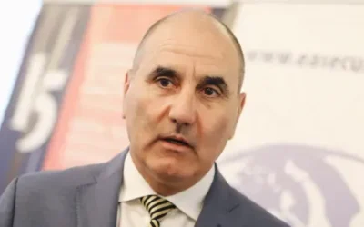 Цветанов: Разговарям с кметове на ГЕРБ, но това не значи, ще ги крада от Борисов
