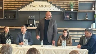 Кмет на родното село на Радев от ГЕРБ стана общински лидер на „Прогресивна България“