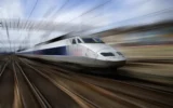 „Това е напълно луд проект“: Автори ще напишат роман за 24 часа по време на пътуване с влак в Япония